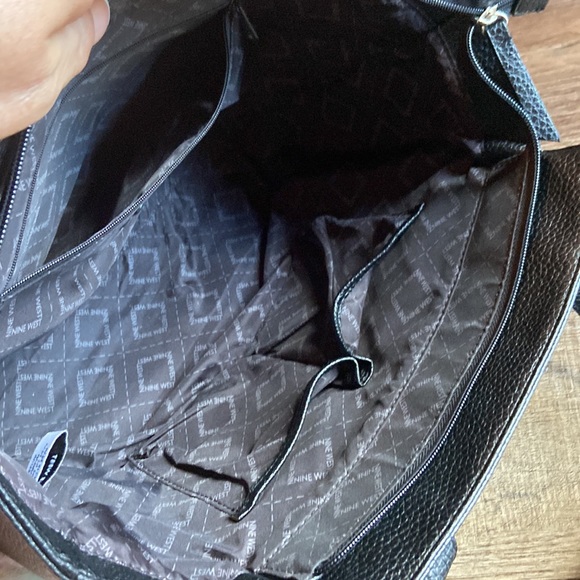 COPY - Nine West leather shoulder bag very beautiful bag - Picture 8 of 11